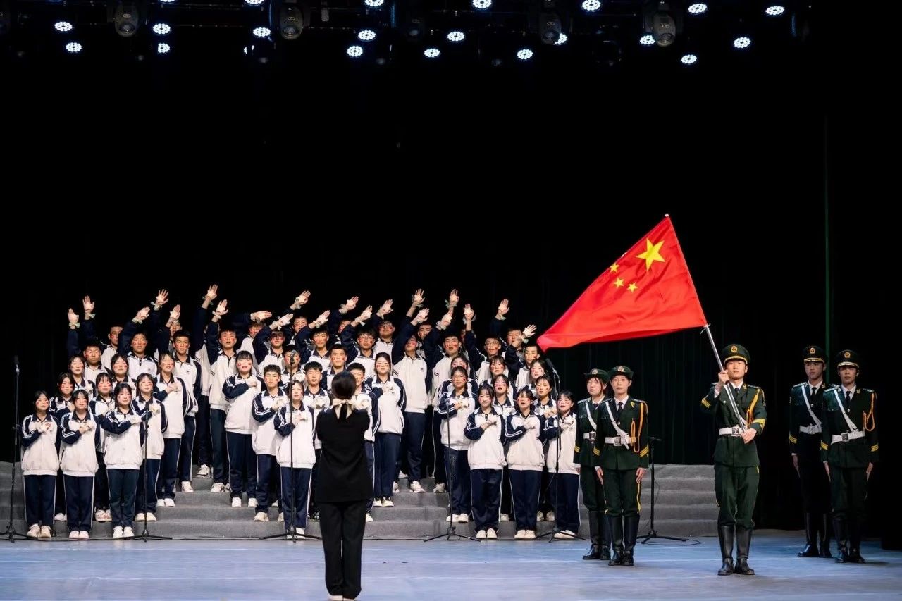唱响青春 献礼五四